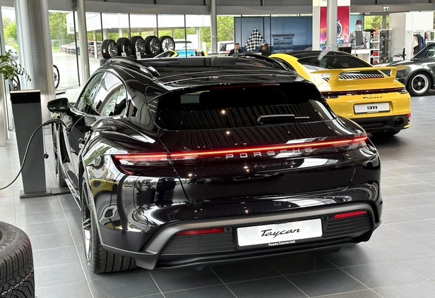 Porsche Taycan cena 711000 przebieg: 5, rok produkcji 2024 z Sokołów Małopolski małe 277